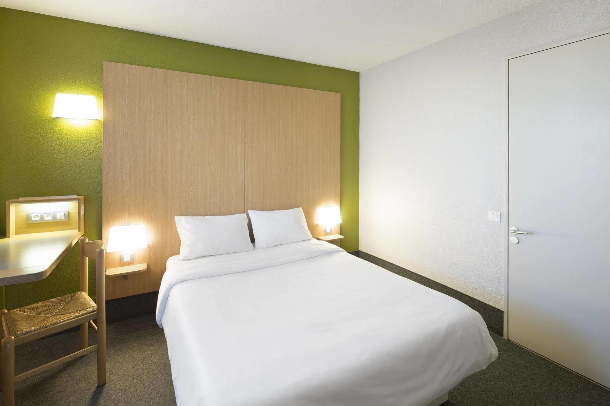 B&B Hotel Saint Malo Sud Bagian luar foto